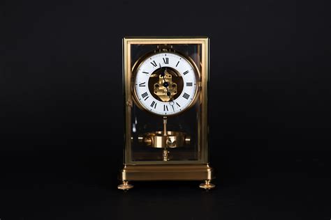 atmo uhr